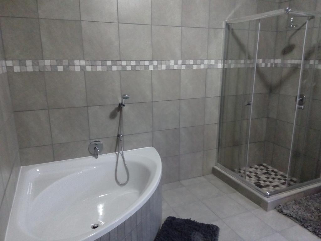 Hotel Xain Quaz Camp à Gobabis Extérieur photo
