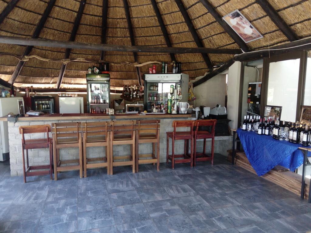 Hotel Xain Quaz Camp à Gobabis Extérieur photo