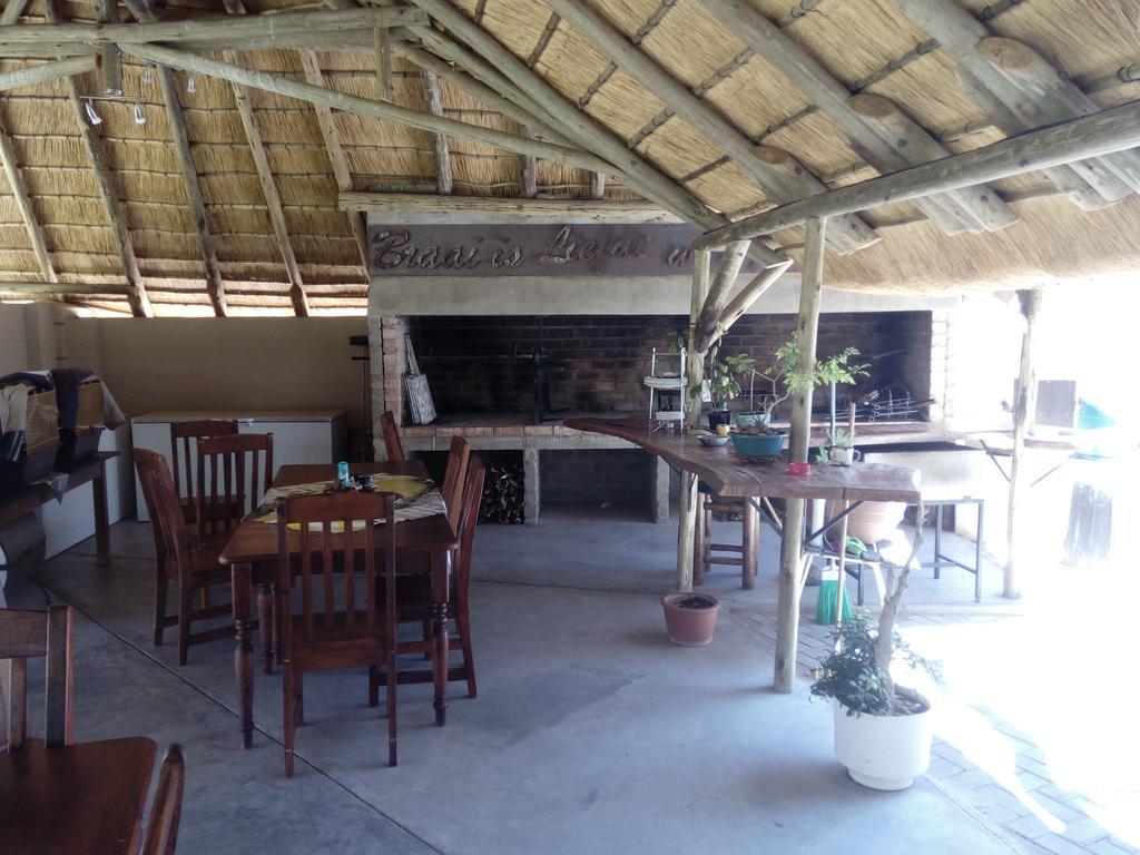 Hotel Xain Quaz Camp à Gobabis Extérieur photo