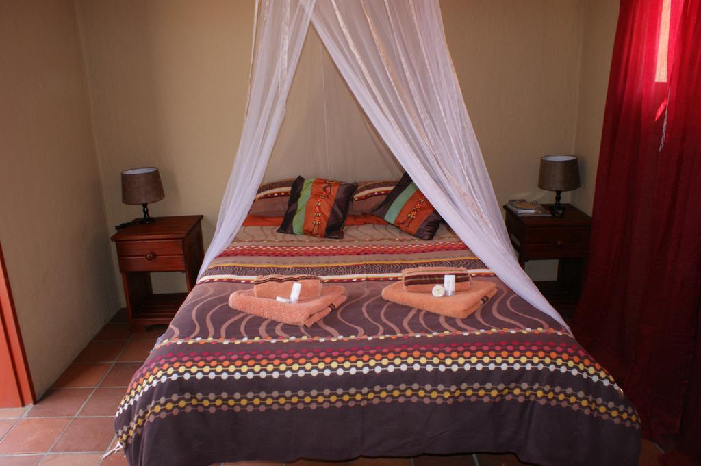 Hotel Xain Quaz Camp à Gobabis Extérieur photo